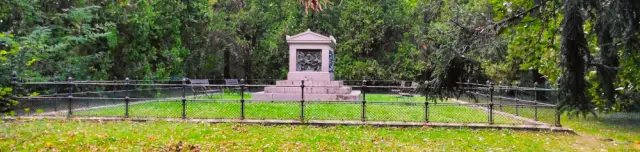 Széchenyi Béla és Erdődy Hanna síremléke