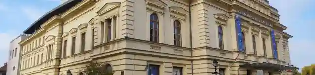 Vörösmarty Színház