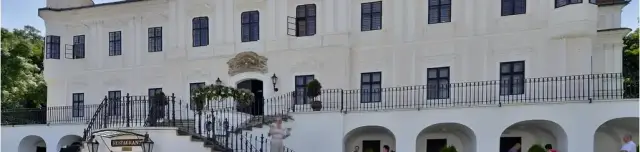 Teleki-Dégenfeld Kastély