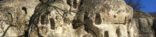 Szomolyai Kaptárkövek Tanösvény