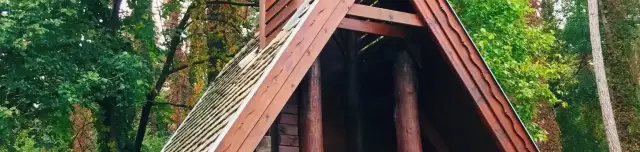 Szent Hubertus fakápolna