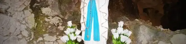 Lourdes-i Mária szobor