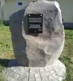 Emlékkő, Isztimér