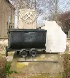 Bányász emlékmű, Sárisáp