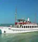 Sétahajó, Balatonboglár