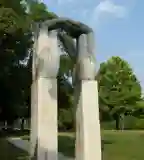 Harmadik évezred kapuja emlékmű, Balatonakarattya