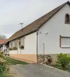 Mecseki Berkenye Vendégház, Váralja