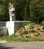 Nepokumi szobor, Csákánydoroszló