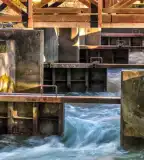 Denkpál - Hallépcső, Dunasziget