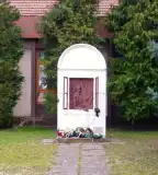 Vikár Béla emlékmű, Dunavecse