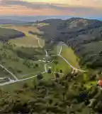 Farkaskútvölgy, Hollókő