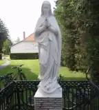 Mária szobor, Gasztony