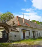 Postakocsi állomás, Gönyű