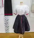 Guzsalyas, Hollókő