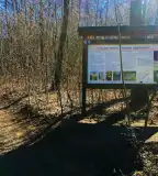 Halom-hegyi Vulkán-tanösvény, Mencshely