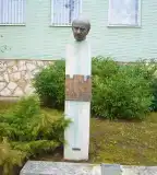 Illyés Gyula portrészobra, Hévíz