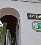 Jász-ház, Jászárokszállás