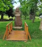 Kerkápoly István szobra, Kővágóörs