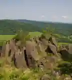 Andezitcsúszda és kőtenger, Bér