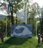 Millenniumi Park, Dorogháza