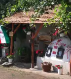 Hétsoros Pincefalu, Gyöngyöspata