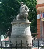 Világháborús emlékmű, Hőgyész