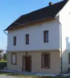 Gyöngyösi Gergely Kiállítóház, Iharos