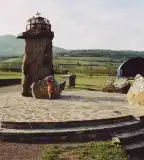 Szent Korona Emlékmű, Markaz