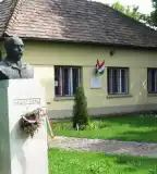 Mikszáth-Mauks emlékpark, Mohora