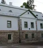 Szabó-kúria, Mónosbél