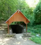 Clarissza-forrás, Parád