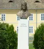 Szent István mellszobor, Simontornya