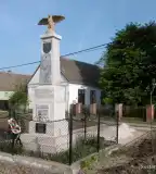 Világháborús emlékmű, Szaporca