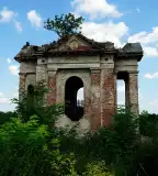 Svastits-Bogyay sírkápolna, Szentgáloskér