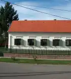 Csuhémúzeum, Szentlászló