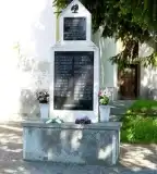 II. világháborús emlékmű, Szorosad