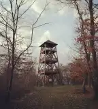 Dudáskai Leánykökörcsin Kilátó, Szügy