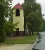 Harangláb, Vámosszabadi