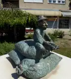 Kolodko Sókereskedő miniszobor, Nagykálló