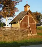 Szent Cirill és Szent Metód sárkápolna, Koroncó