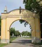 Déli diadalív, Mezőhegyes