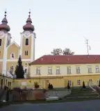 Szentséges Üdvözítő templom, Nagykapornak