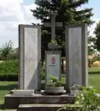 II. világháborús emlékmű, Öregcsertő