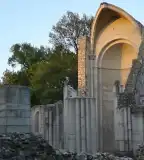 Vértesszentkereszti apátság, Oroszlány