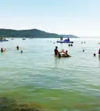 Örvényesi Szabad Strand, Örvényes