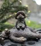 Kolodko Paddington maci miniszobor, Budapest