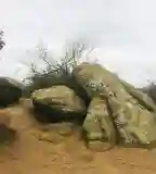 Pákozdi ingókövek, Pákozd