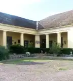 Sárgamajor, Pálmonostora