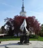 Világháborús emlékmű, Pap