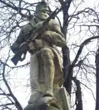 Világháborus emlékmű, Rajka